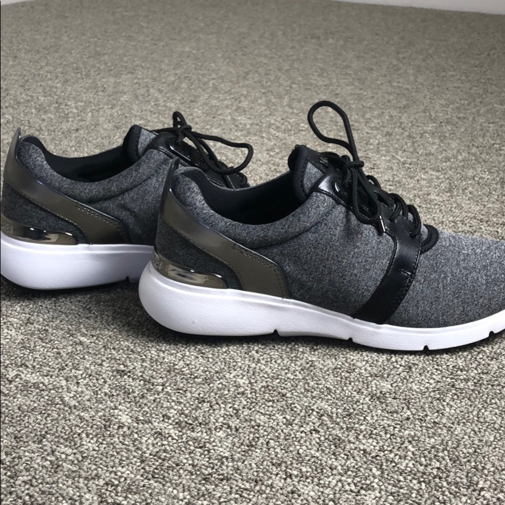 Never Worn Michael Kors Sneakers